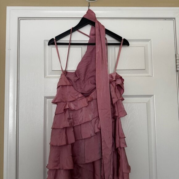 Selfie Leslie Ruffle One Shoulder Mini Dress - Pink - Picture 5 of 6